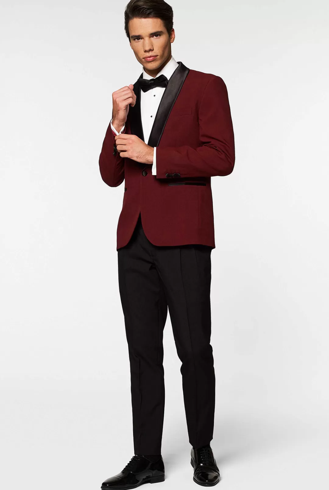 Examen Smokings | Kerst Smokings | OppoSuits Hot Burgundy